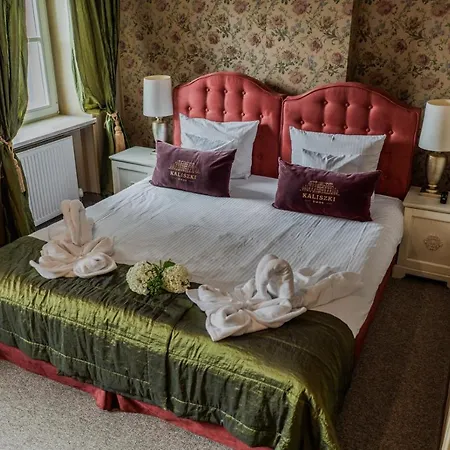 Dwor Hotel 3*